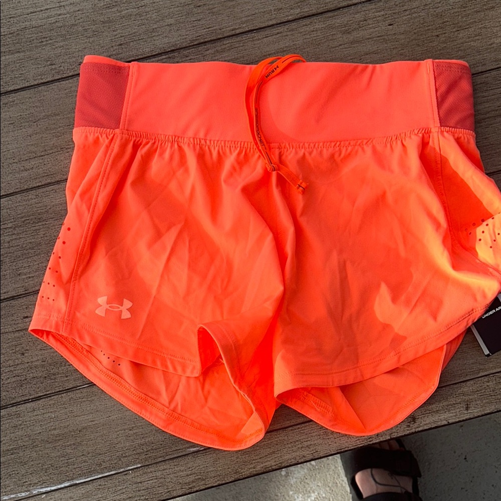 Under Armour Orange Athletic Shorts Lightweight Breathable Design